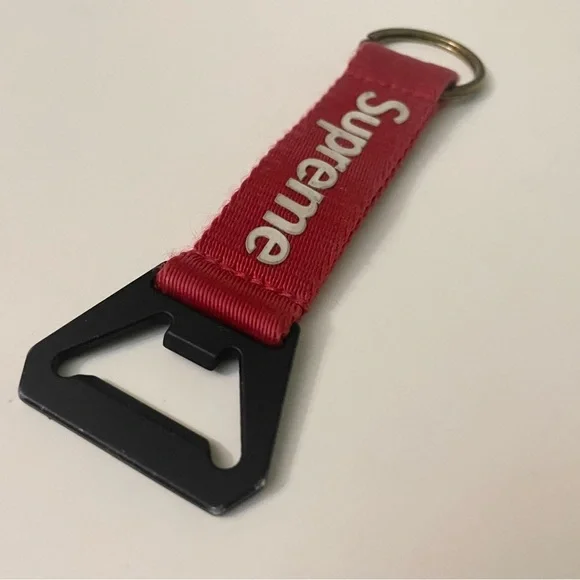 Supreme Webbing Keychain Red Logo Accessory - Picture 8 of 15